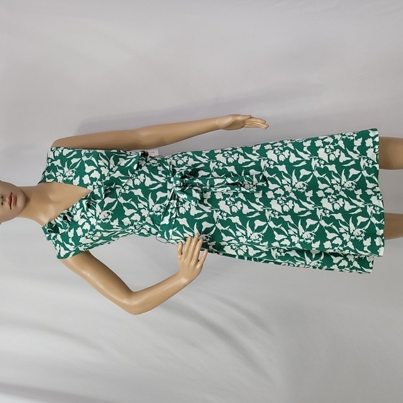 LEOTA Felicity Sleeveless Ruffle Perfect Wrap - Picture 1 of 12